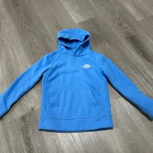 Boys Nike sweater size XS 4/5
